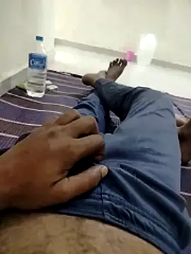 soni8850 online show from March 2, 6:37 pm