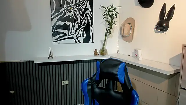 BENEDIICK online show from March 1, 12:21 am