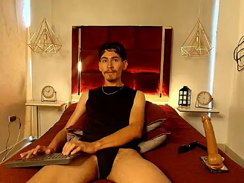 skinny jean  online show from April 16, 9:04 pm