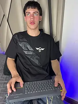 Lucian-greyy online show from March 2, 1:29 pm