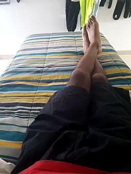 isuru lakshan online show from February 21, 12:17 pm