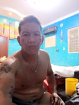 Enrike 36 online show from February 16, 3:59 am