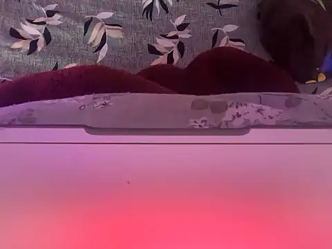 Robyne xx online show from March 11, 9:38 am