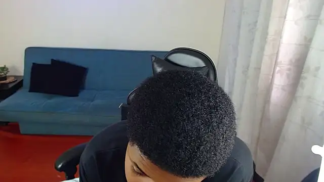 liiam3 online show from April 1, 9:23 pm