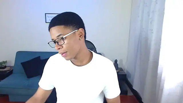 liiam3 online show from February 21, 9:05 pm