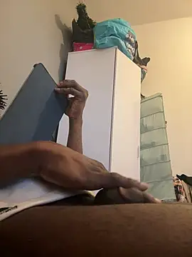 neycrystal001 online show from March 2, 9:27 am