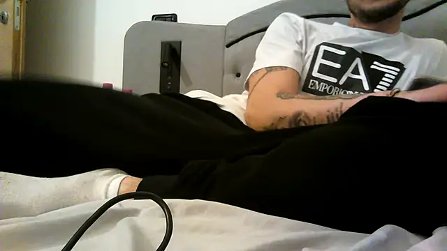 toro899 online show from February 18, 9:56 pm