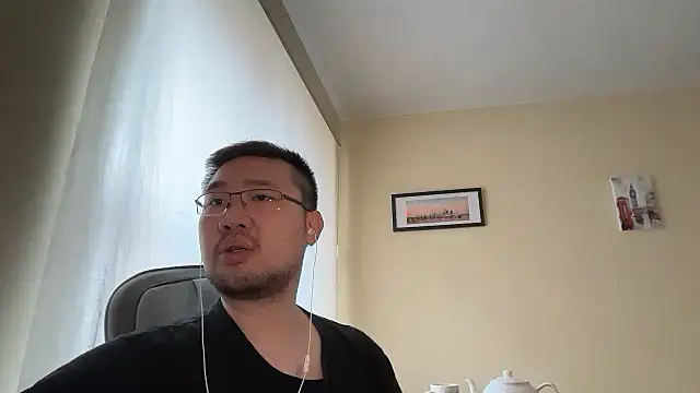 jasonryu2025 online show from March 22, 8:52 am