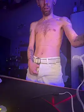 Istvan95 online show from March 4, 5:09 pm