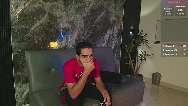 thiago moreno online show from March 5, 12:23 pm