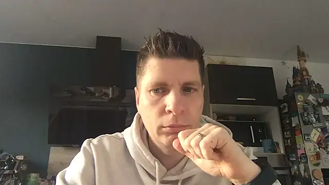 Minmoi1984 online show from February 24, 7:42 am