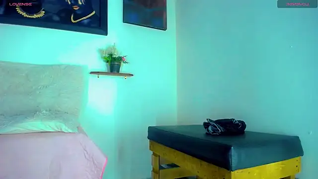 Sebastian -D online show from March 27, 5:11 am