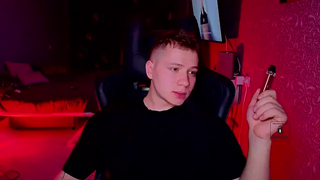 Karl Night  online show from March 26, 6:01 pm