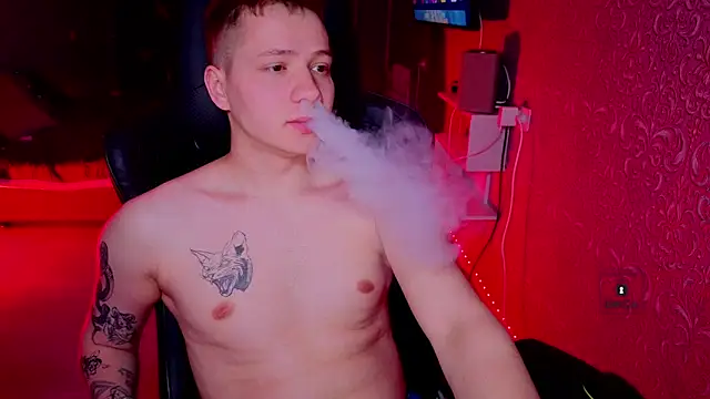 Karl Night  online show from April 1, 9:45 pm