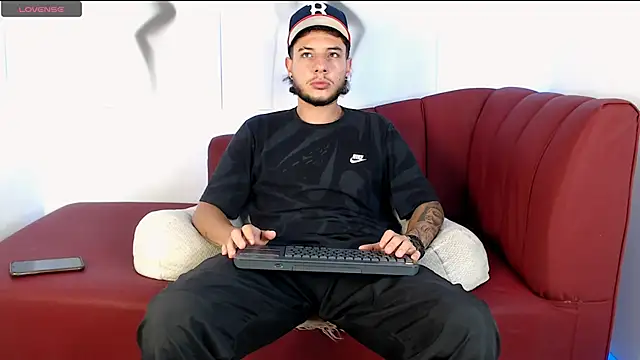 luxesmith online show from April 17, 11:40 pm