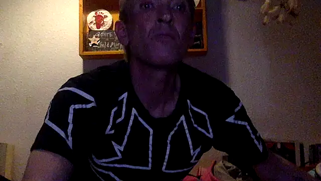 LaBelloMark507 online show from March 5, 2:30 am