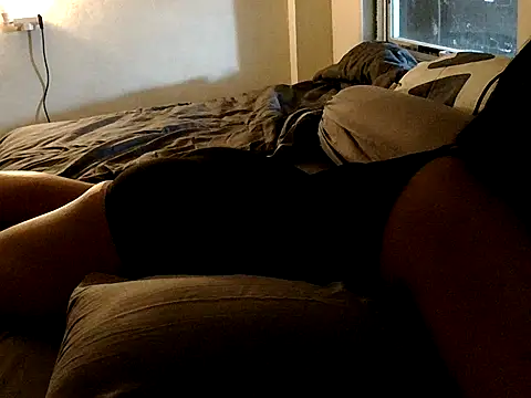 anya larass online show from March 10, 3:29 pm