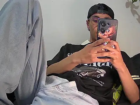 militoveruss2 online show from March 4, 11:28 am