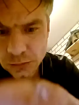 Hornybalkanmen12 online show from March 13, 8:04 pm