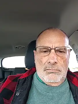 lui8181 online show from April 14, 5:12 pm