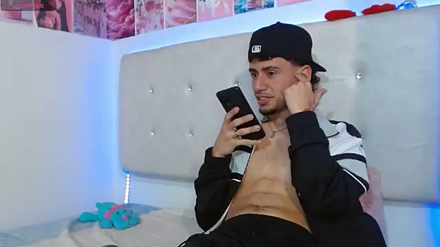 golden raiden 12 online show from April 10, 2:24 pm