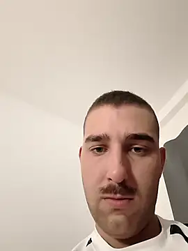 straightdude99 online show from March 2, 11:56 pm