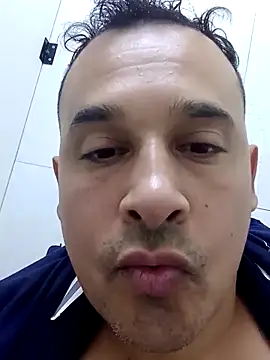 Ezehombre online show from March 17, 4:53 pm