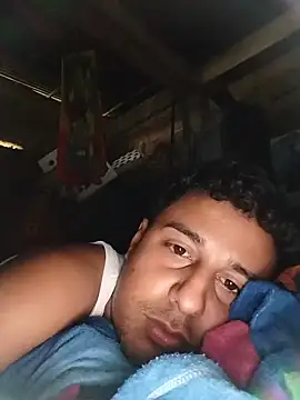axelmoreno122 online show from May 25, 9:10 pm