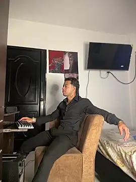 Kenny romano online show from April 18, 5:58 pm