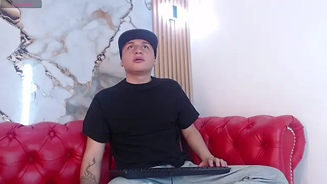 Matteo Hun online show from March 5, 12:23 pm