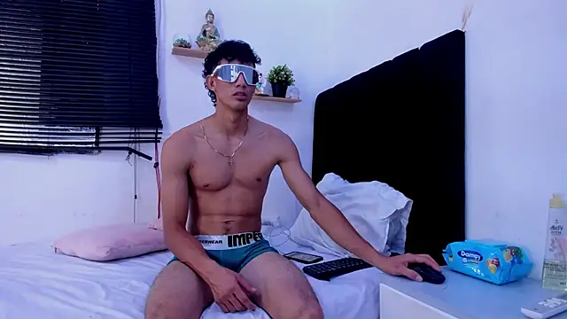 angel boy02 online show from July 15, 9:21 pm