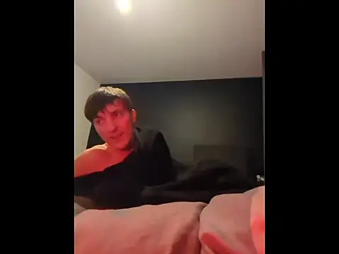 HornyKing2969 online show from April 13, 10:10 pm