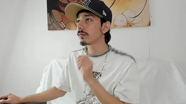 finn jackson online show from April 16, 8:09 pm