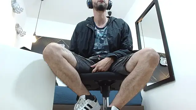 KingOfTemptation online show from April 8, 4:57 am