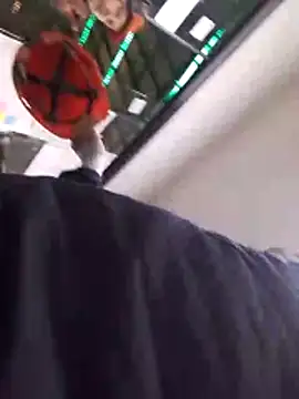 Angelcacere online show from March 20, 1:15 pm