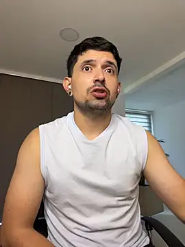 TroyeSavage online show from March 20, 11:47 am