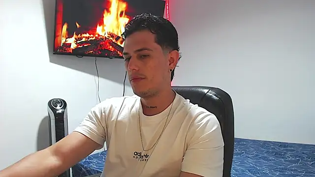 JUAN CAMILOXXX online show from March 25, 3:43 am