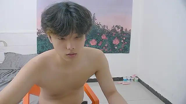 icecream-002 online show from June 1, 12:05 pm