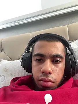 FemBOYlovesCrazyGIRLS online show from March 9, 7:30 pm