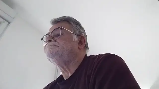 oura online show from May 19, 7:14 am