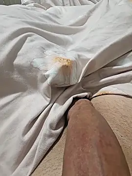 dexter7999 online show from April 20, 5:37 pm