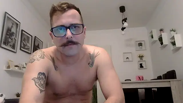 yanick931 online show from May 9, 11:39 pm