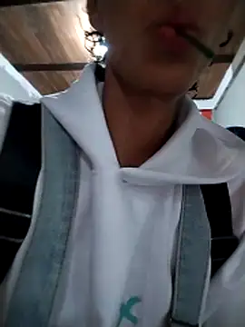 Daniel DLuxxx online show from March 11, 10:39 pm