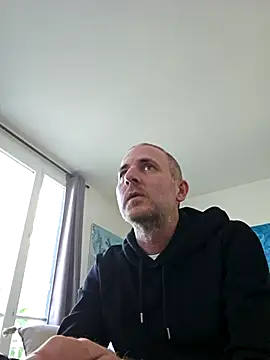 dufatcock online show from April 24, 3:47 pm