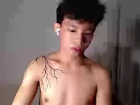 hottasianboy online show from June 1, 9:26 pm