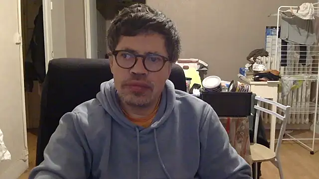 calou123 online show from March 19, 7:06 pm