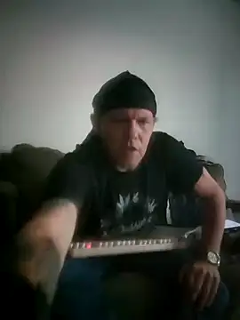 yourMasterisBored online show from May 26, 2:29 am