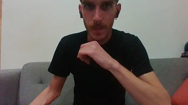  horny guy online show from March 17, 9:28 pm