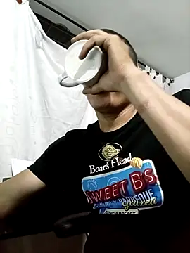 bufalo1948 online show from April 9, 5:05 am