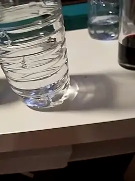 lateex77 online show from April 12, 11:05 pm